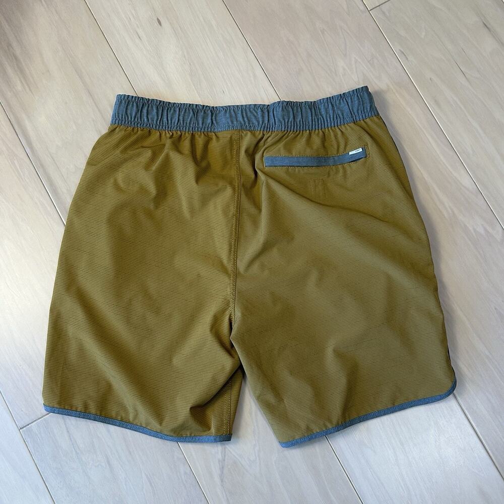 Vuori Banks Shorts Unlined 7” Inseam Men’s Medium - Picture 3 of 6